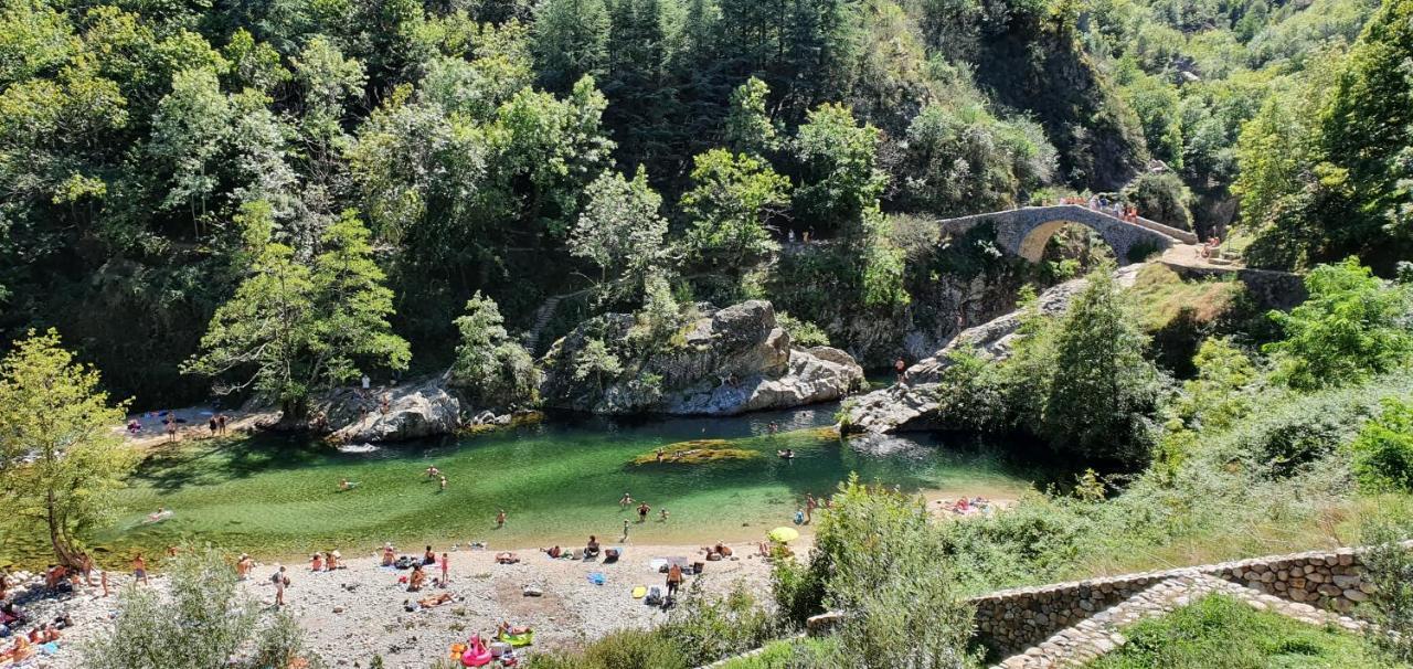 La Grange - Chez Gisi - Fuer Naturliebhaber, Abenteurer Und Geniesser Rocles  Exterior foto